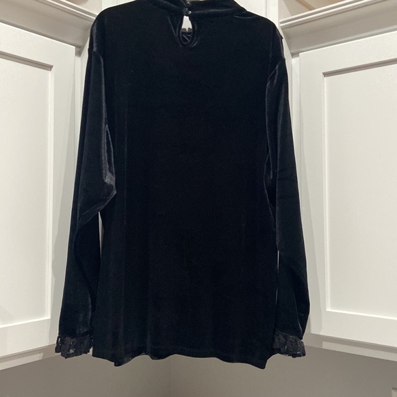 Cosmic Aura Hot Topic size 5 plus  black "velvet" and lace NWT - Picture 9 of 9